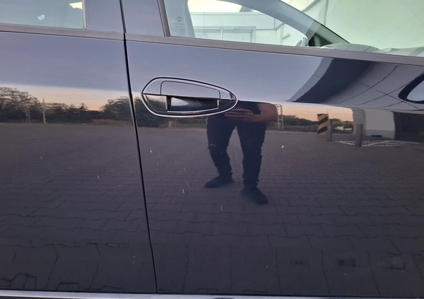 Fiat Punto cena 30000 przebieg: 81538, rok produkcji 2017 z Gdańsk małe 121